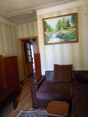 ucbucaq evlər: Bakı, 3 otaqlı, Köhnə tikili, m. Xalqlar Dostluğu, 78 kv. m — 20