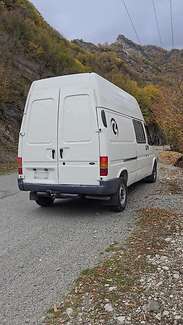 bmw 318 is: Ford Transit yüksək damlı yük mikroavtobus - Korpus: uzun baza — 10