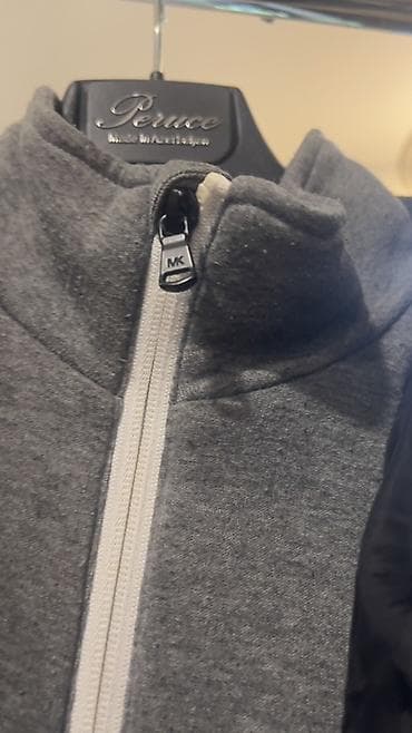 crop geyim: Michael Kors kişi qış gödəkçəsi - Rəng: qara, içlikdə boz rəngli — 2