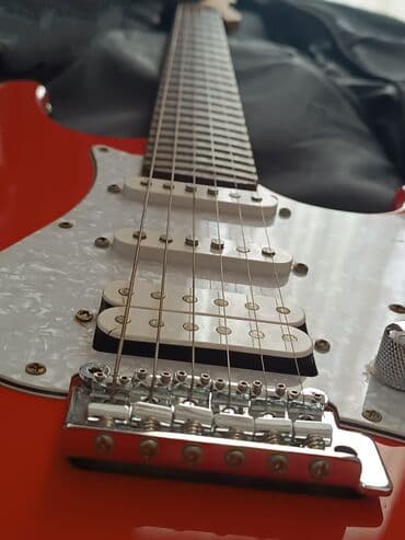 Sintezatorlar: Elektron gitara, 6 sim — 5