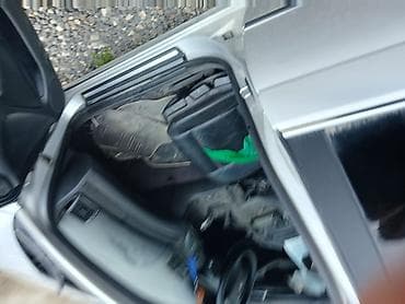 hunday masin: BMW 3 series: 2 l | 1999 il Sedan — 6