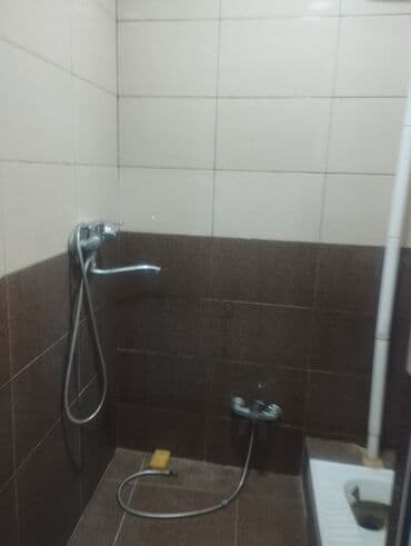 buzovnada kirayə ev: 25 kv. m, 1 otaqlı — 4