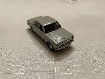 oyuncaq masin type 1: Qırmızı rəngdə metal oyuncaq avtomobil modeli - Korpus: die-cast — 6