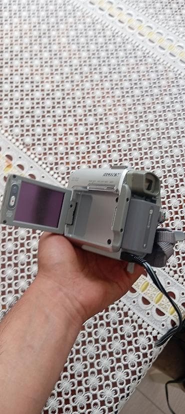 iphone 17 air: Sony Handycam DCR‑HC20E (PAL) video kamera - Carl Zeiss Vario‑Tessar — 2