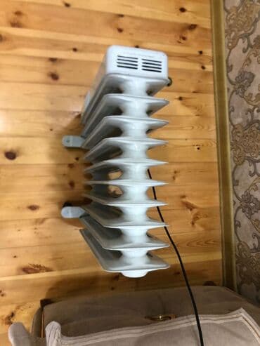 ev ucun radiator: Radiator 40 azn 🏡Azadliq metrosunun yani 🚚 Ödənişli çatdırılma var — 4