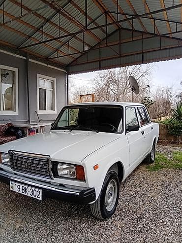 VAZ (LADA) 2107: 1.6 l | 2006 il 5 km Sedan