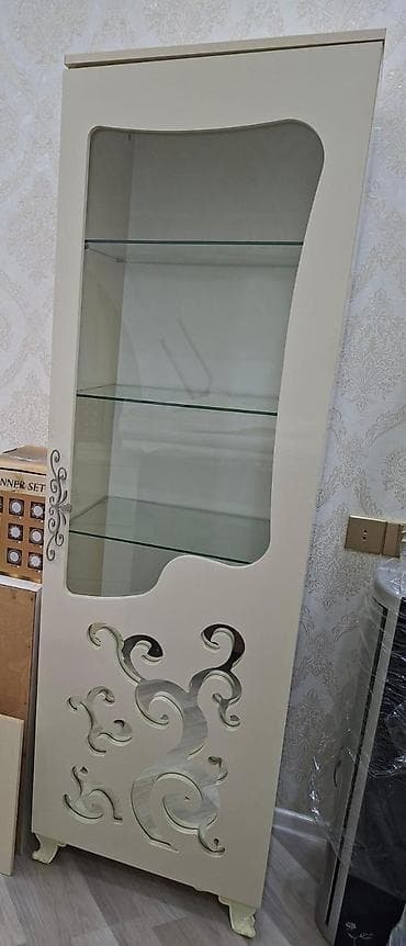 mebeli aliram: Mətbəx mebeli 400 azn, çarpayılar cütü 140 azn, uşaq beşiyi 100 azn — 5