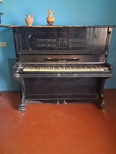 turnik ev ucun type 1: Upright pianino – “Ukraina” markası - Korpus: Qara rəngli, klassik — 2