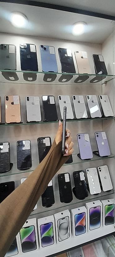 13 pro qiymət: IPhone 11, 64 GB, Qara, Face ID — 2