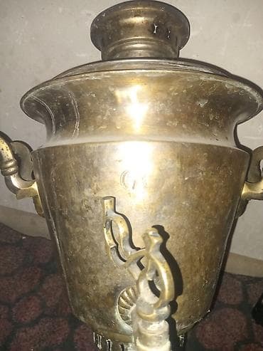 Qədimi mis samovar - Material: bürünc/mis ərintisi - Klassik