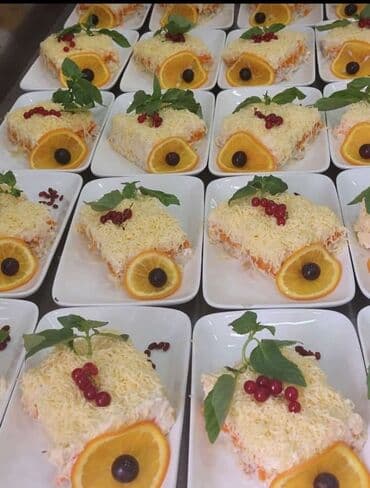 pub restoran: Salatçı, 40 il, 6 ildən artıq təcrübə — 7