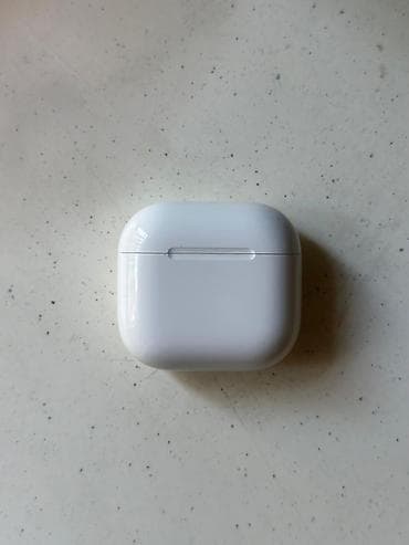 Məhsul: Airpods 4 Məhsul orginaldır, İSpacedan alınıb 349.00 AZN-a. 9 lalafo.az -da Məhsul: Airpods 4 Məhsul orginaldır, İSpacedan alınıb 349.00 AZN-a. 9