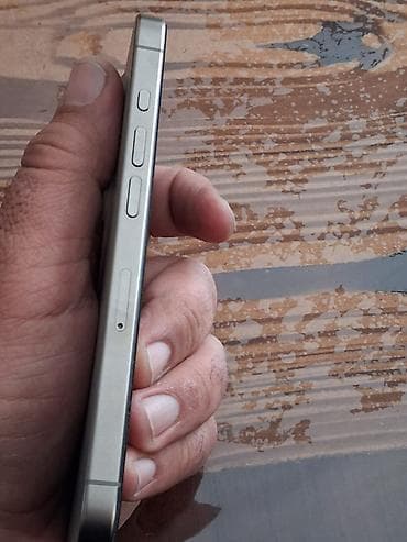 kontakt home iphone 10: IPhone 15 Pro, 128 GB — 7