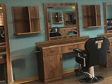 Аренда оборудования: Bərbərxana üçün mebel satılır - güzgü, stol və divar rəfi. Kreslo — 5