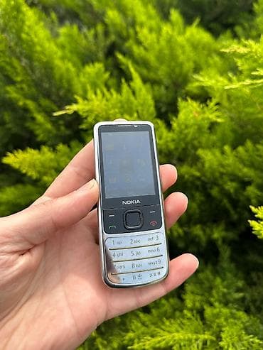 Nokia 6700 Slide