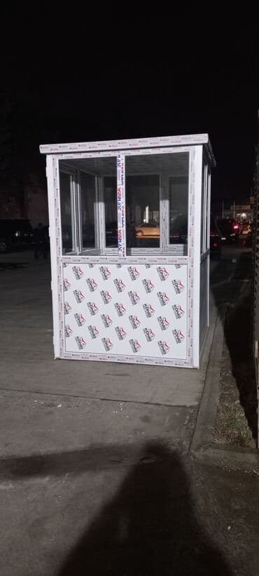 kiosk: Mühafi̇zə butkasi.
Plasti̇k. 150x250x hündürlük 220 sm lalafo.az -da — 5 kiosk: Mühafi̇zə butkasi.
Plasti̇k. 150x250x hündürlük 220 sm — 5