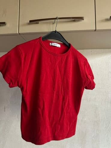 şubalar və qiymətləri: Qırmızı qısaqoll köynək – Avanti - Brend: Avanti - Ölçü: etiketdə “S” — 1