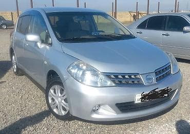 momo sükan: Nissan Tiida hatchback - Kuzov: 5 qapılı hatchback, gümüşü rəng - — 7