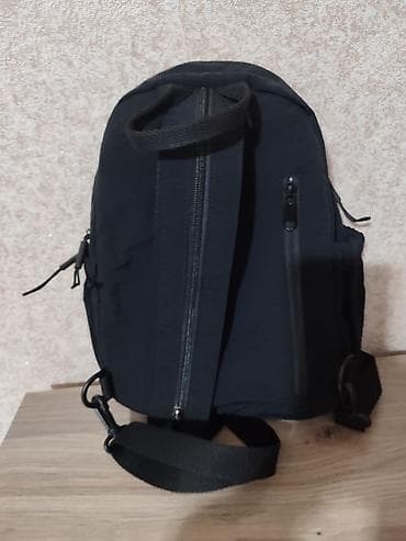 Qaçış trenajorları: Qara rəngli çoxfunksiyalı bel çantası - Ölçülər: təqribən 28 sm — 3