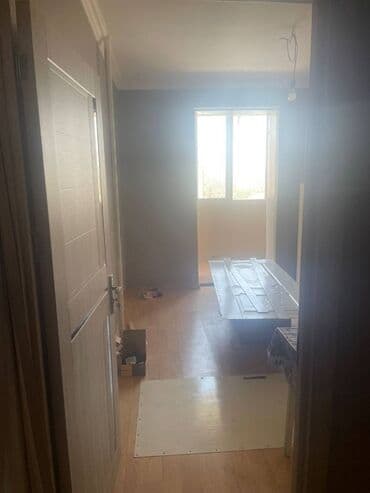 ucbucaq evlər: Bakı, 2 otaqlı, Köhnə tikili, m. Həzi Aslanov, 55 kv. m — 6