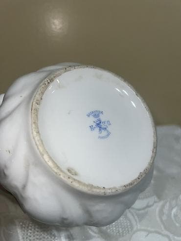 qədimi qablar: Baranovka “K & G” damğalı porselen süd/qaymaq qabı / güldan — 3