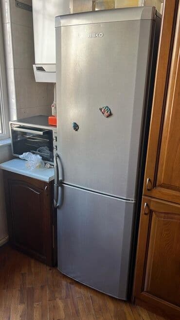 Техника для напитков: 2 двери Beko Холодильник Продажа, цвет - Серебристый — 2