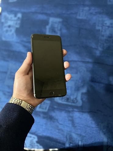 iphone xr kredit: IPhone 8 Plus, Space Gray, Barmaq izi — 3