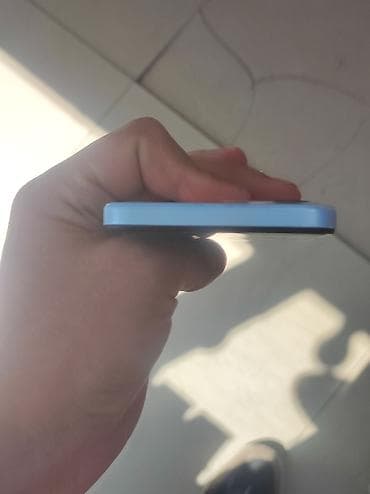 Мобильные телефоны и аксессуары: - Yaddaş: 256 GB daxili yaddaş 16 ram üzün salafani soyulmayib 1 ayin — 6