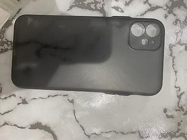 - Məhsul: Smartfon üçün qoruyucu örtük - Model uyğunluğu: İki böyük
