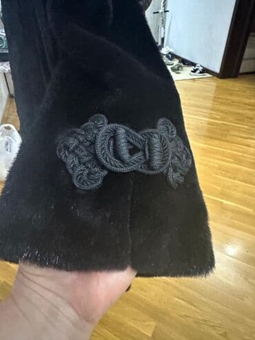 2020 hicab geyimleri: Kürk, rəng - Qara — 5