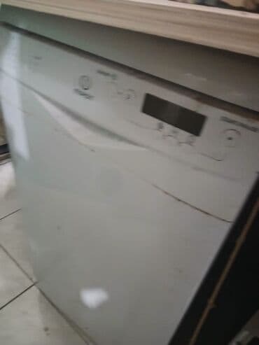 Бытовая техника: Посудомойка Indesit, Полногабаритная (60 см), Отдельностоящая — 5