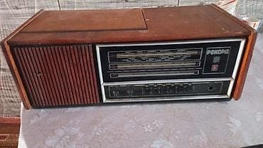 maşın kolleksiyası: RETRO “Rekord” stolüstü radio-grammofon - Korpus: taxta kabinet, ön — 7
