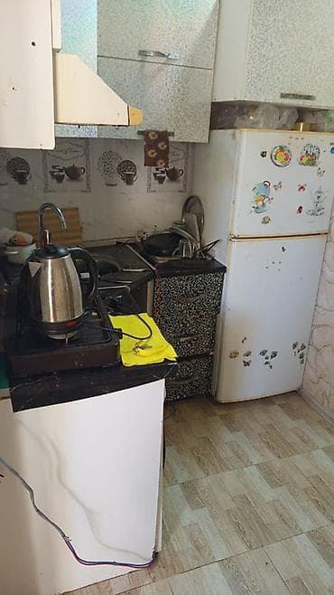 sabuncuda ev: Kirayə – Əmircan, 350 m Məlumat: - Ünvan: Əmircan - Sahə: 350 m (elan — 10