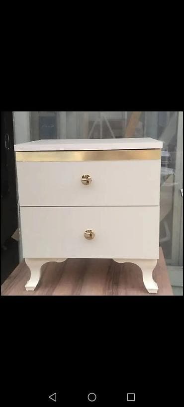 Ağ rəngli iki çekmecəli tumbə - Dizayn: Klassik-modern üslub, üst