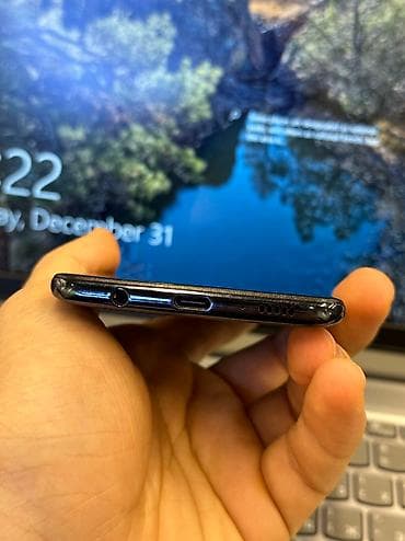 20 manata telefon: Samsung Galaxy A51, 64 GB, rəng - Qara, Barmaq izi, İki sim kartlı, Face ID — 8