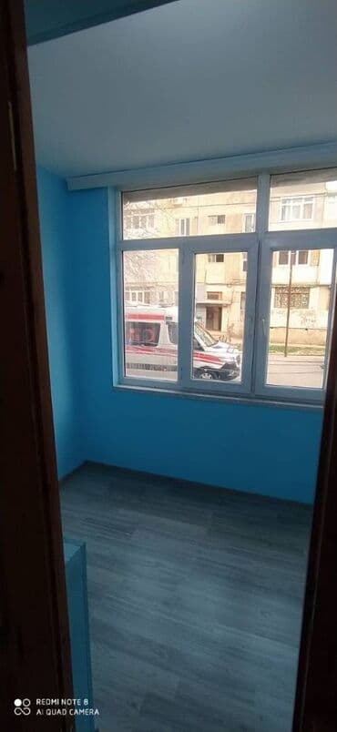 sumqayit 4 otaqli menziller: Sumqayıt, 2 otaqlı, Köhnə tikili, 50 kv. m — 12