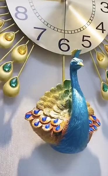 original saat: Divar saatları, Mexaniki, Saniyə əqrəbi — 1