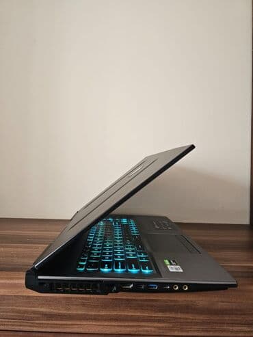 Skanerlər: Salam çox az istifade olunmuş notebook satiram Dizayn ve oyun uçun — 2