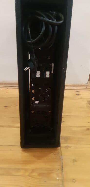 Qulaqcıqlar: Wharfedale Pro CPD2600 güc gücləndiricisi - 2U rack ölçülü, möhkəm — 3