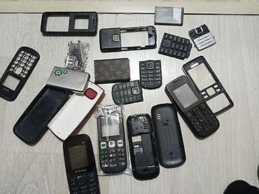Köhnə düyməli telefon hissələri dəsti.Hamısı bir yerdə satilır telefon