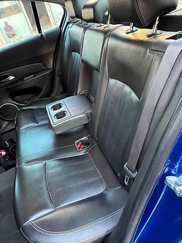 cruze 2012: Chevrolet Cruze: 1.8 l | 2014 il 158000 km Sedan — 6