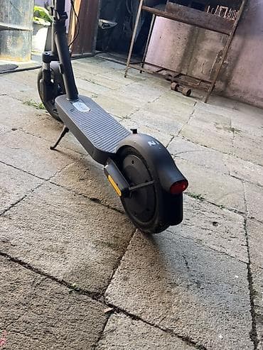 gəmi sukanı: Elektrik skuter – şəhərdaxili rahat gediş üçün kompakt və güclü model — 1