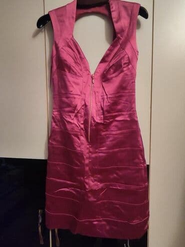 30 razmer: - Qara kombinezon: S/M razmer (M olsa da uyğun). Ön hissədə iki cüt — 17