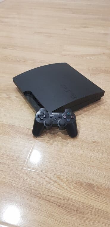 islenmis pitminutqa: PlayStation 3 yaxşı vəziyyətdədir içinde 20 oyun yazılıb. bir pult — 4