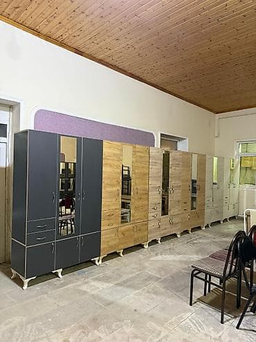 şifaner: Yeni, 3 qapılı, Güzgülü, Qəhvəyi, Digər material, Açılan, Düz dolab — 3