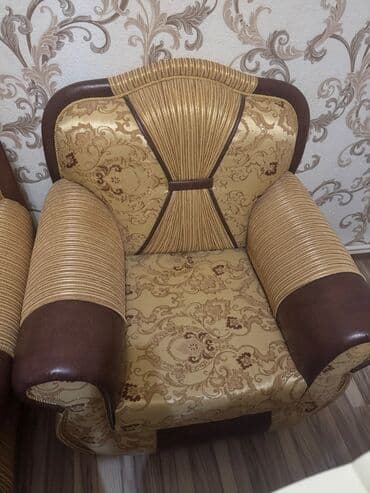 2 nəfərlik divan: Divan — 3