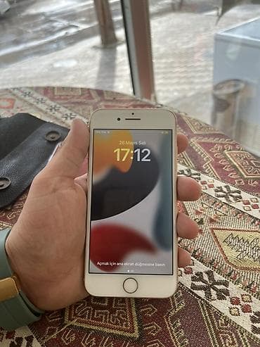 iphone 5 's: IPhone 8, 64 GB, Qızılı, Barmaq izi — 1