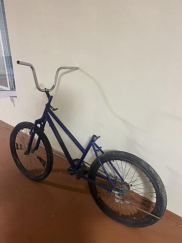 Velosiped – BMX tipli, sadə və möhkəm quruluş - Çərçivə: poladdan