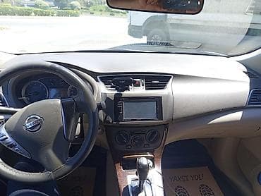 kond: Nissan Sentra: 1.8 l | 2014 il Sedan — 5