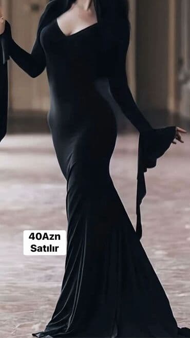 Ziyafət donları: Qara uzun ziyafət/libas - Rəng: dərin qara - Kəsim: bədənə oturan — 1